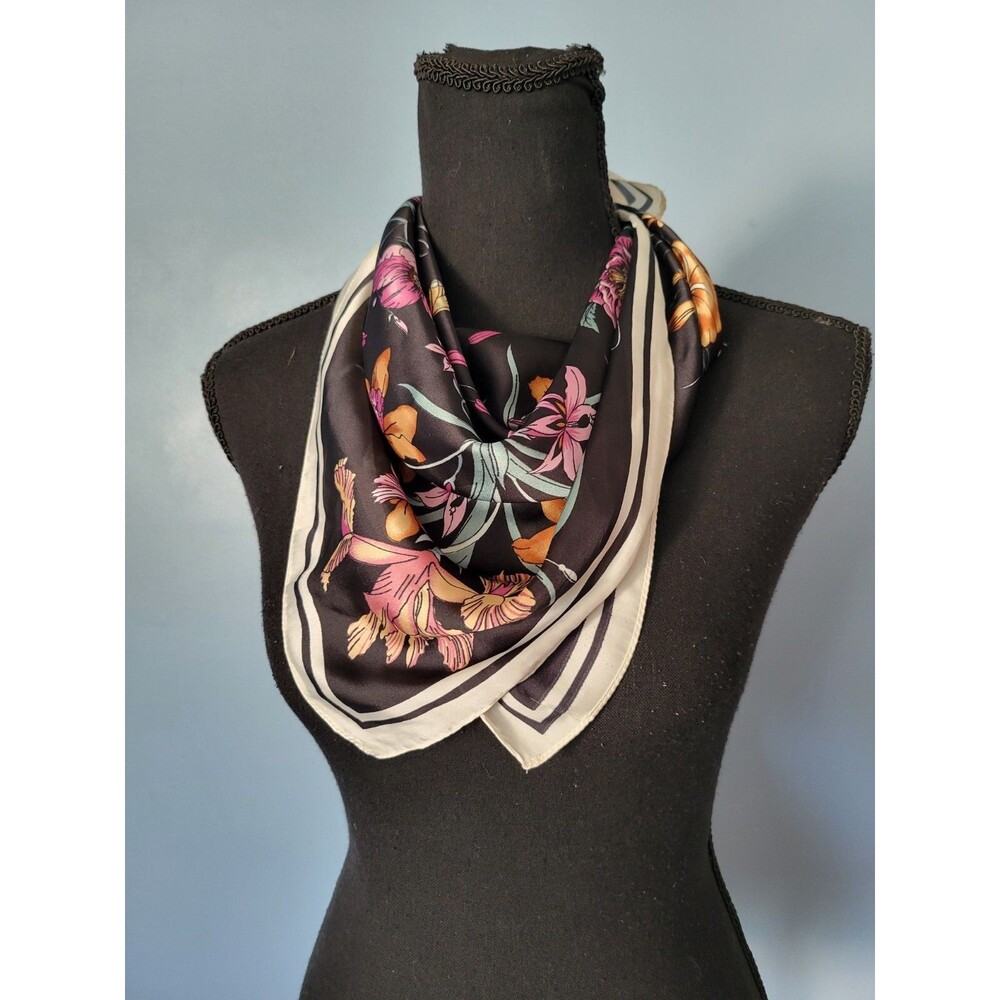 Fashion Floral Silk Blend Square Scarf